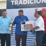 Realizan carrera de meseros en el malecón de Veracruz